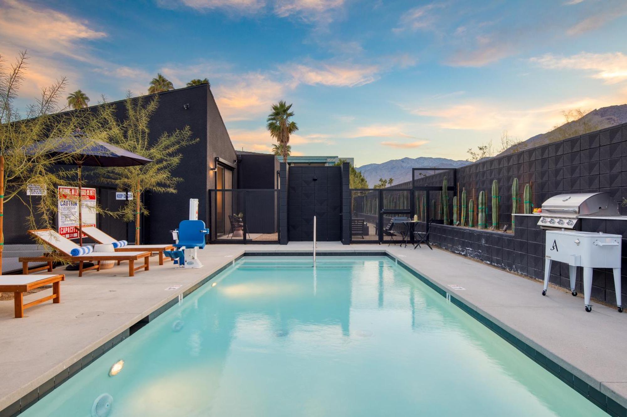 Blackhaus By Avantstay Ada Modern Rooms, Pool & Bbq Palm Springs Exteriér fotografie